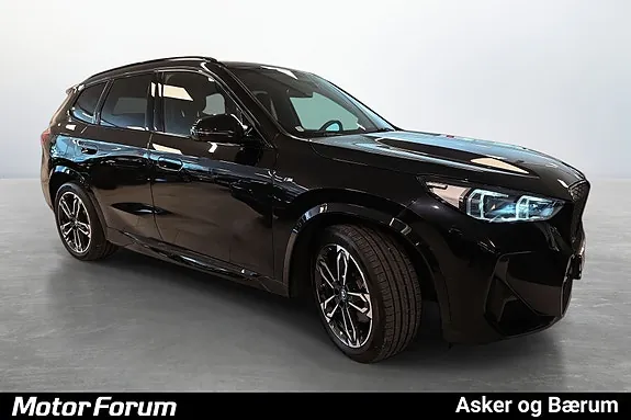 BMW Ix1 2024 photo 3