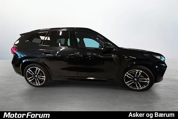 BMW Ix1 2024 photo 4