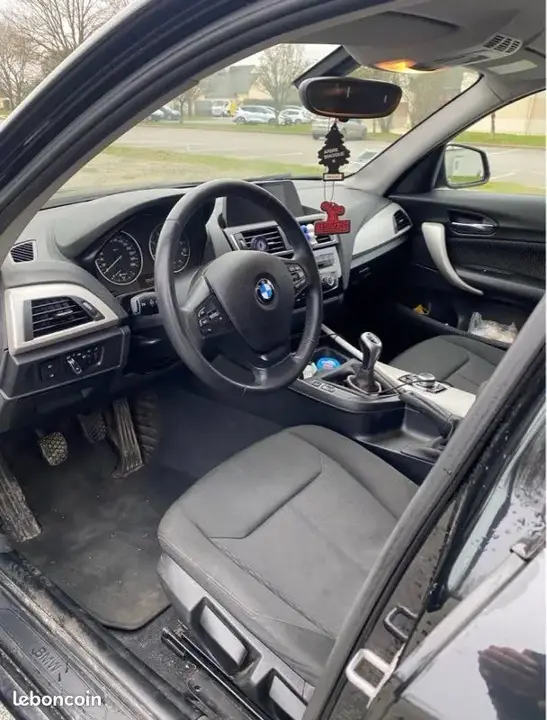 BMW 1 Series 2017 photo 3