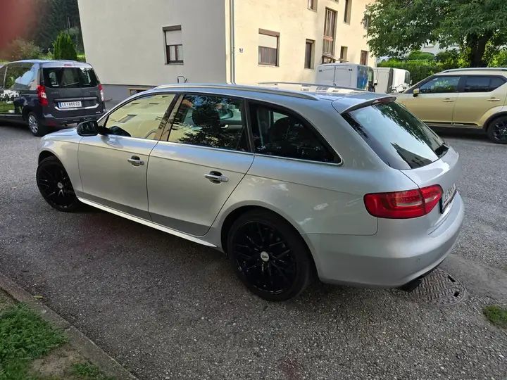 Audi A4 Avant 2013 photo 3