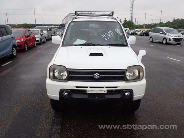 Suzuki Jimny 2005 photo 5