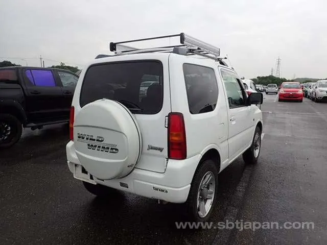 Suzuki Jimny 2005 photo 4