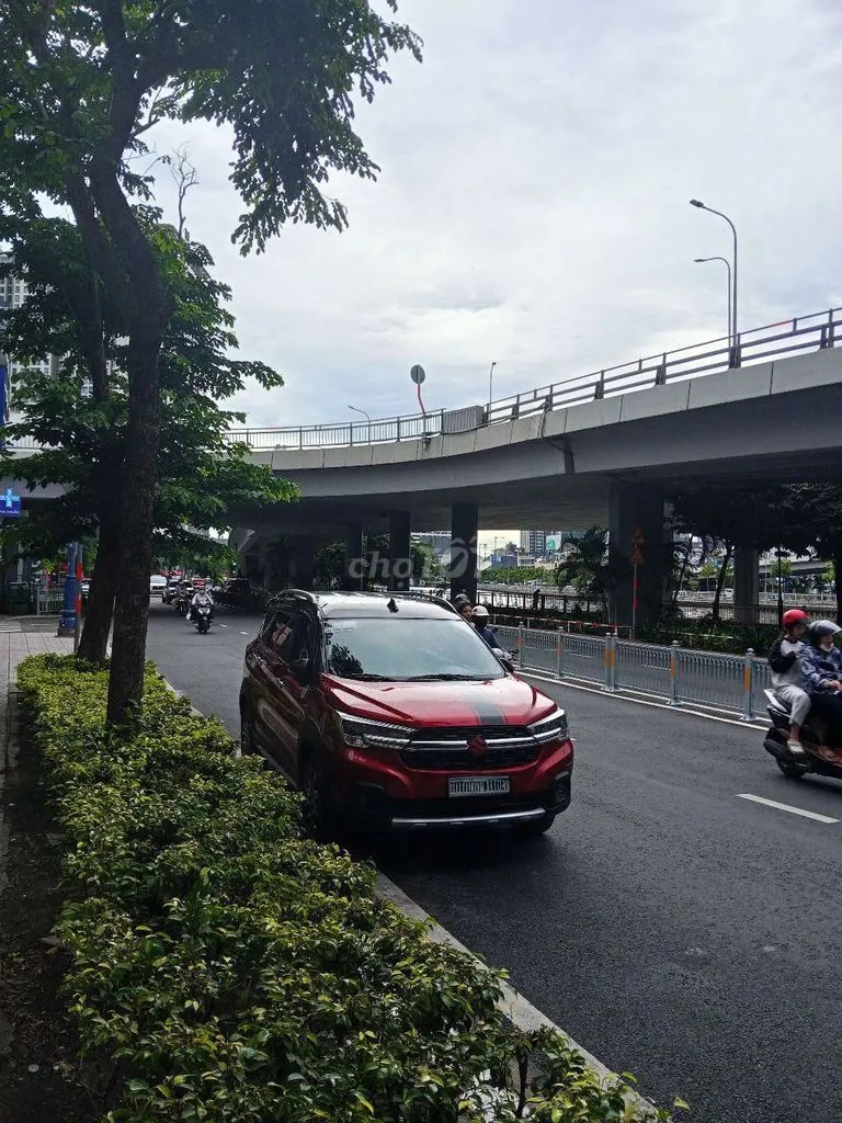 Suzuki Xl7 2022 photo 3