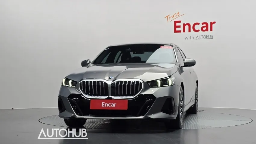BMW 5 Series 2026 photo 3