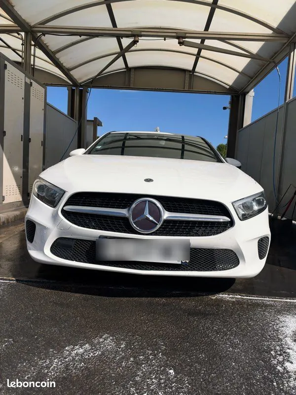 Mercedes-Benz A-Class 2018 photo 3