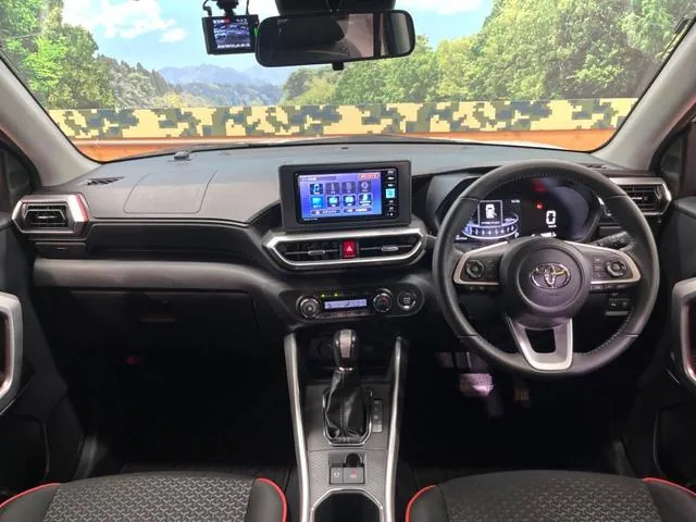 Toyota Rize Z 2024 photo 2
