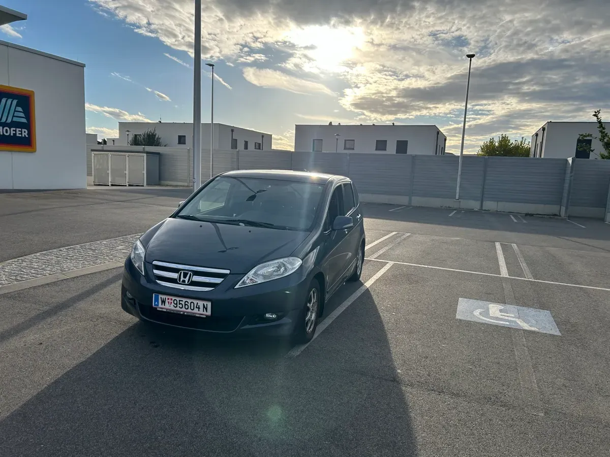 Honda Fr-V