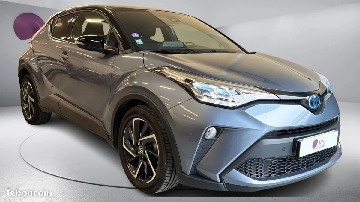 Toyota C-Hr 2023 photo 3