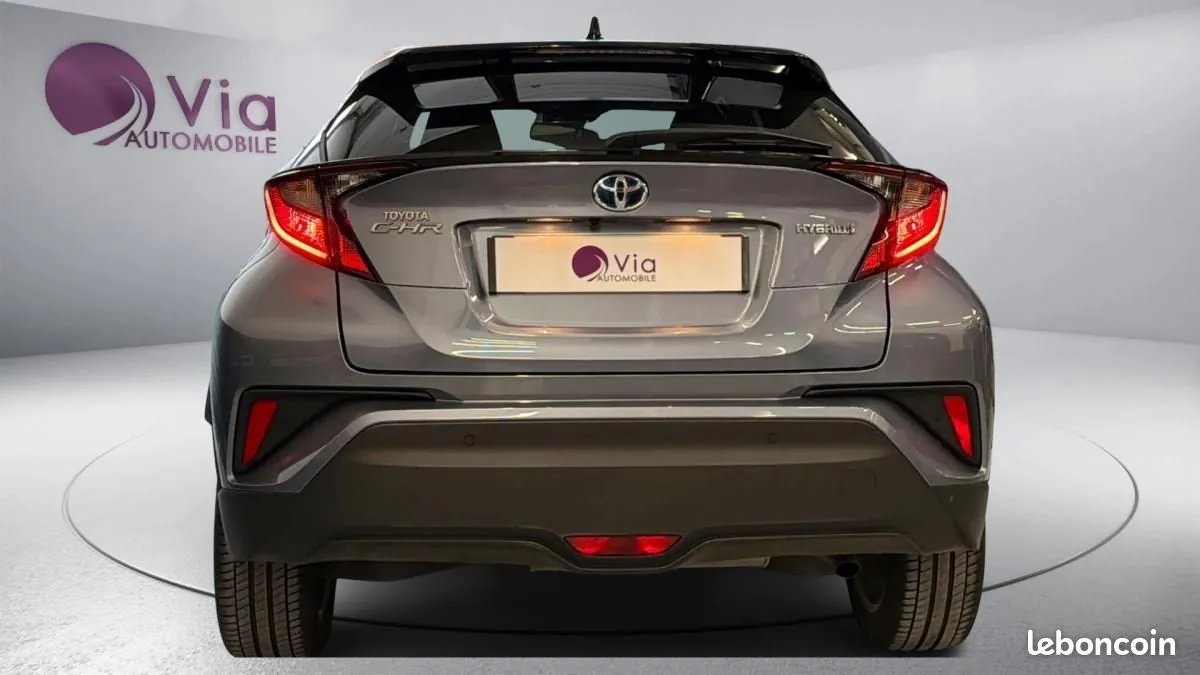 Toyota C-Hr 2023 photo 5