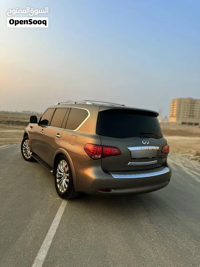 Infiniti Qx80 2017 photo 2