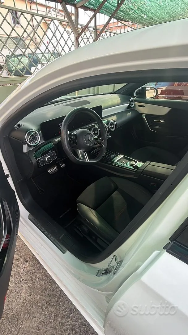 Mercedes-Benz A 200D 2025 photo 3