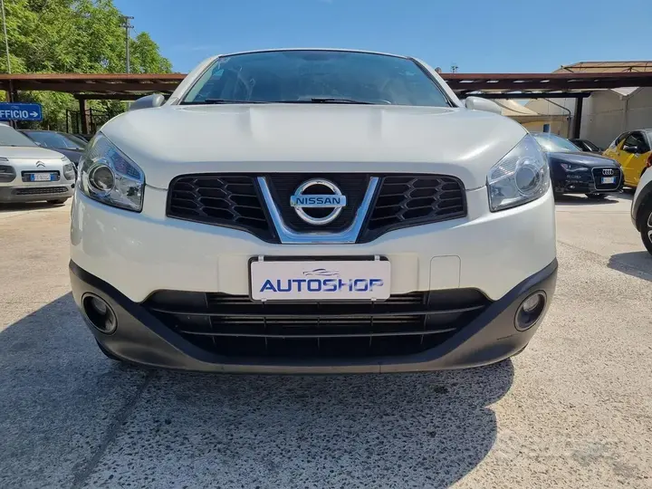 Nissan Qashqai 2011 photo 4