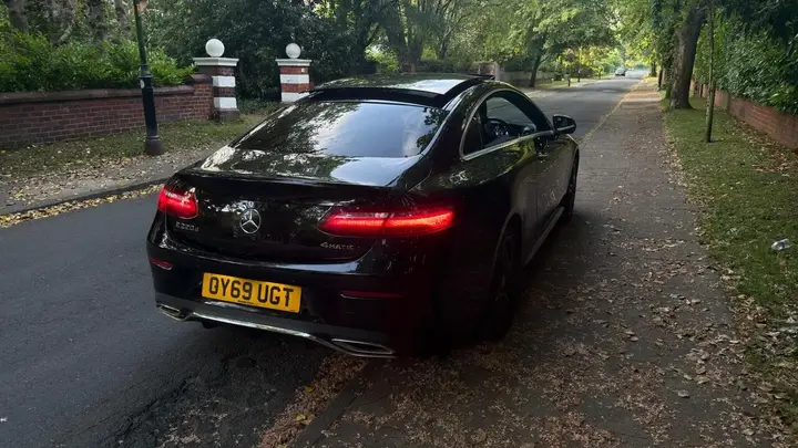 Mercedes-Benz E-Class 2019 photo 5