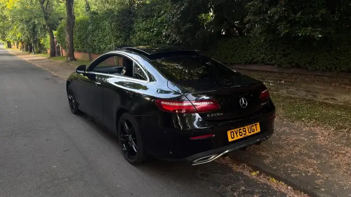 Mercedes-Benz E-Class 2019 photo 4