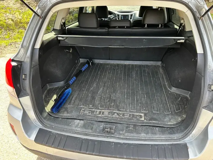 Subaru Outback 2012 photo 5