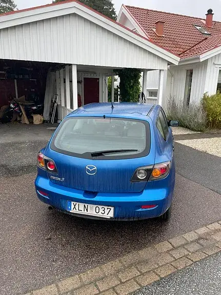 Mazda 3 2006 photo 2