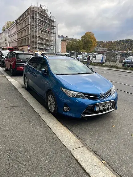 Toyota Auris 2014 photo 5