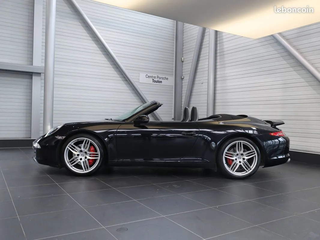 Porsche 911 2012 photo 2