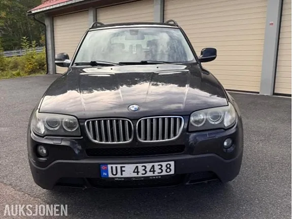 BMW X3 2009 photo 2