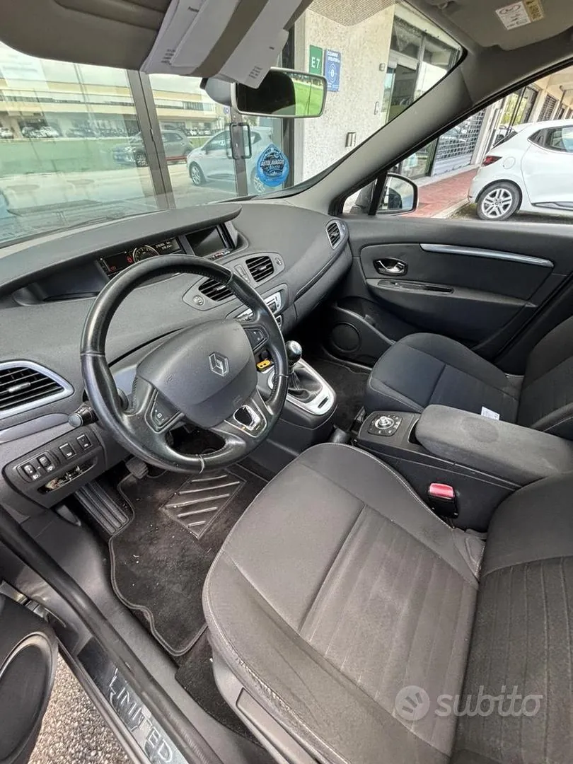 Renault Scenic 2016 photo 3