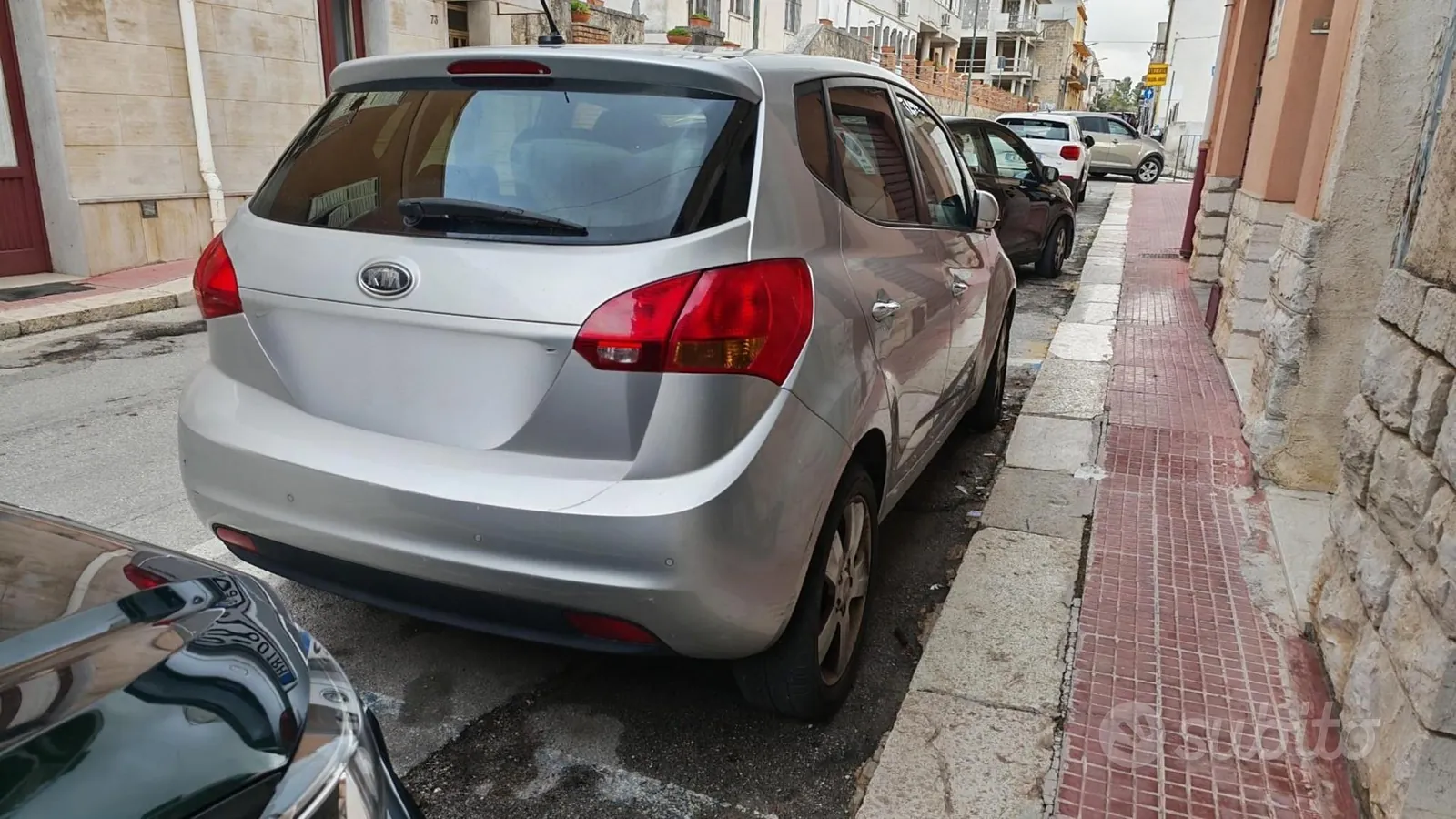 Kia Venga 2013 photo 3