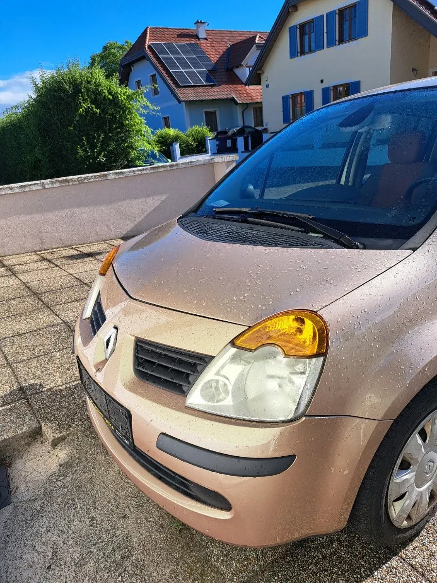 Renault Modus 2004 photo 2