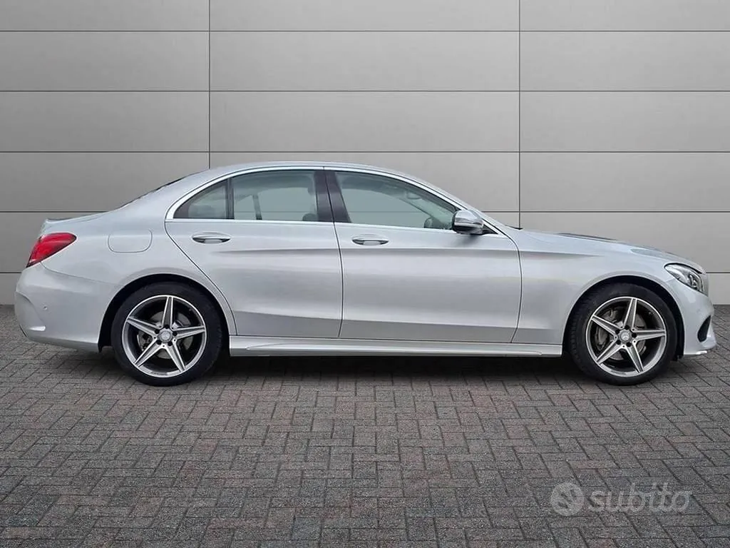 Mercedes-Benz C 2017 photo 3