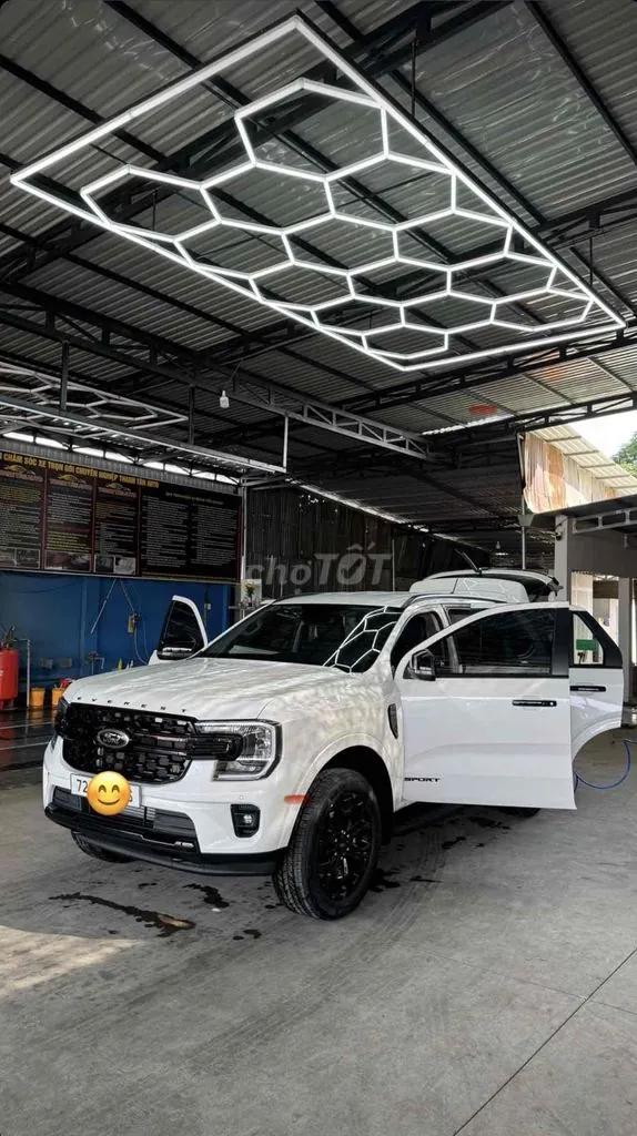 Ford Everest