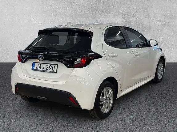 Toyota Yaris 2023 photo 5