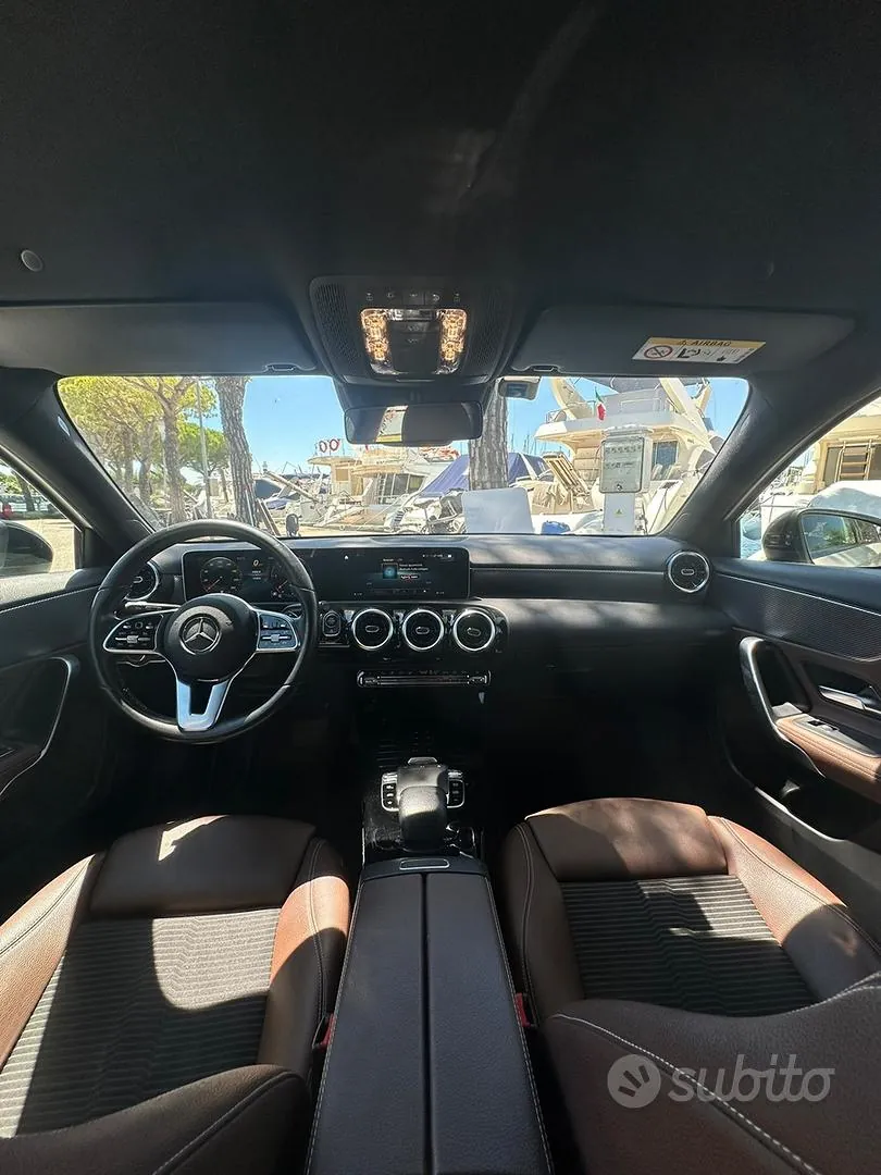 Mercedes-Benz A 180 2018 photo 4
