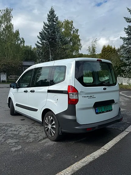Ford Transit Courier 2019 photo 5