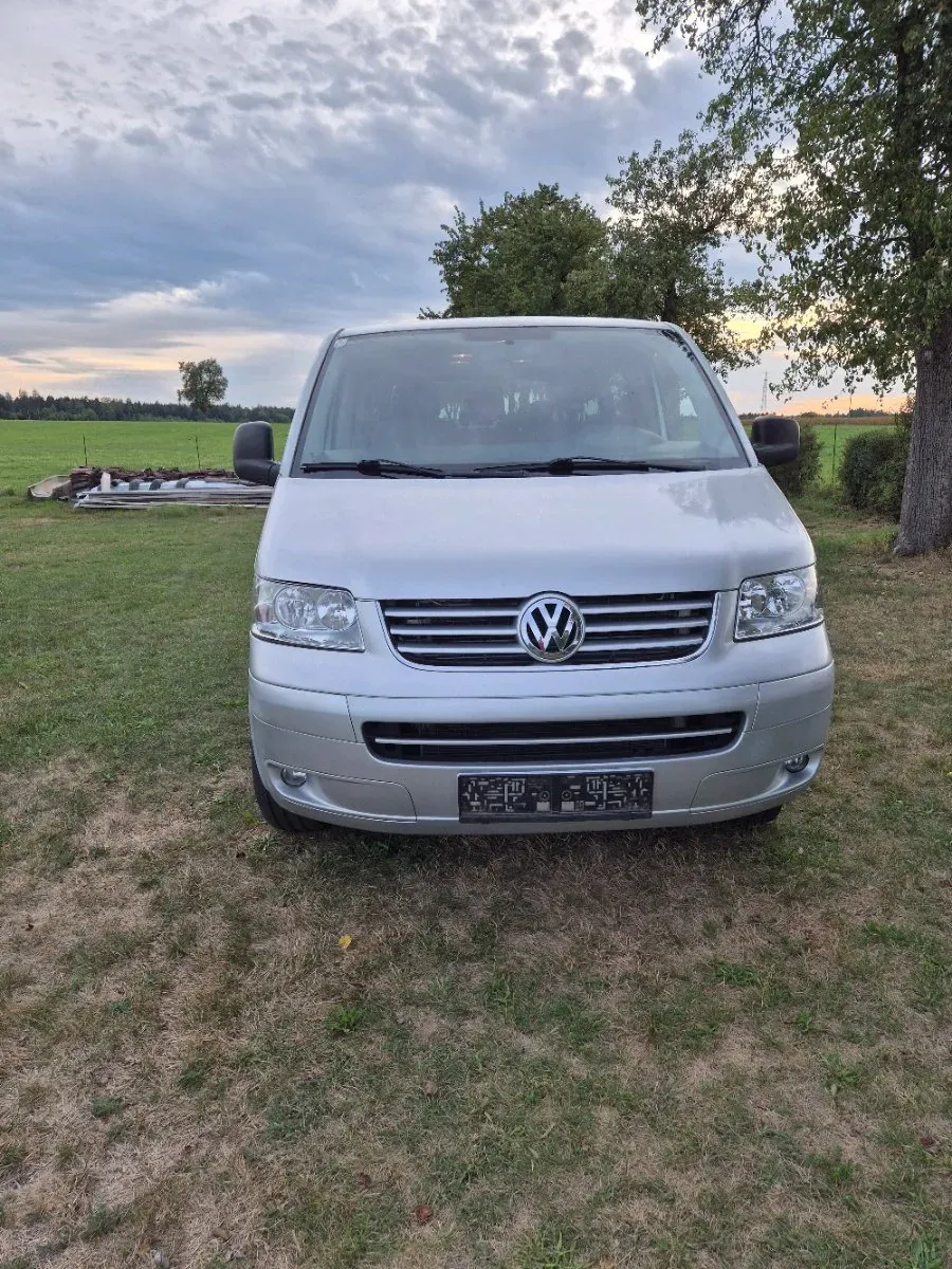 Volkswagen Caravelle 2008 photo 3