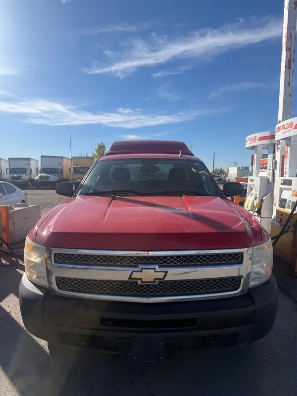 Chevrolet Silverado 1500 2009 photo 2