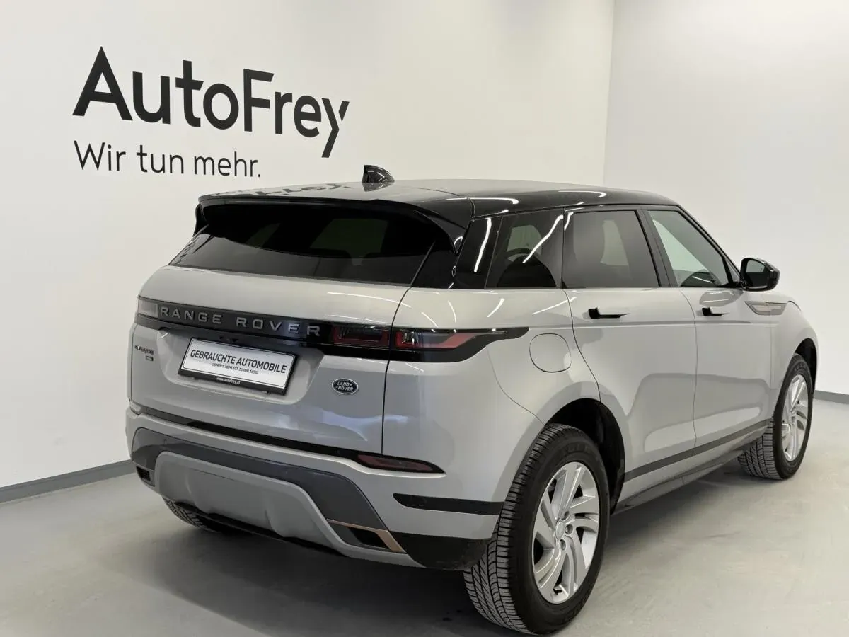 Land Rover Range Rover Evoque 2023 photo 2