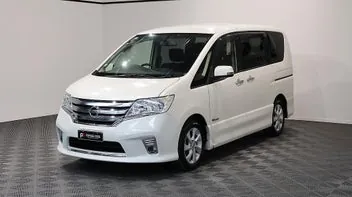 Nissan Serena 2012 photo 4