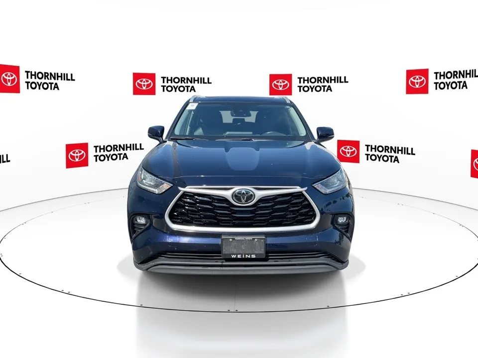 Toyota Highlander 2023 photo 3