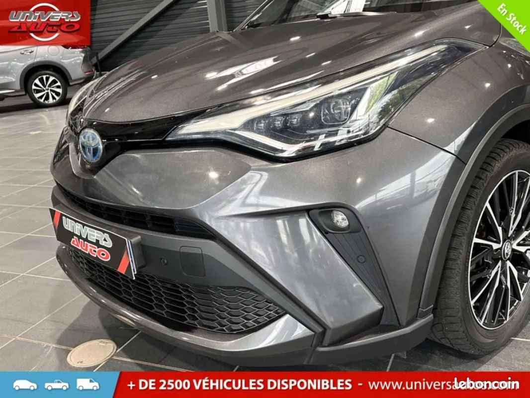 Toyota C-Hr 2020 photo 2