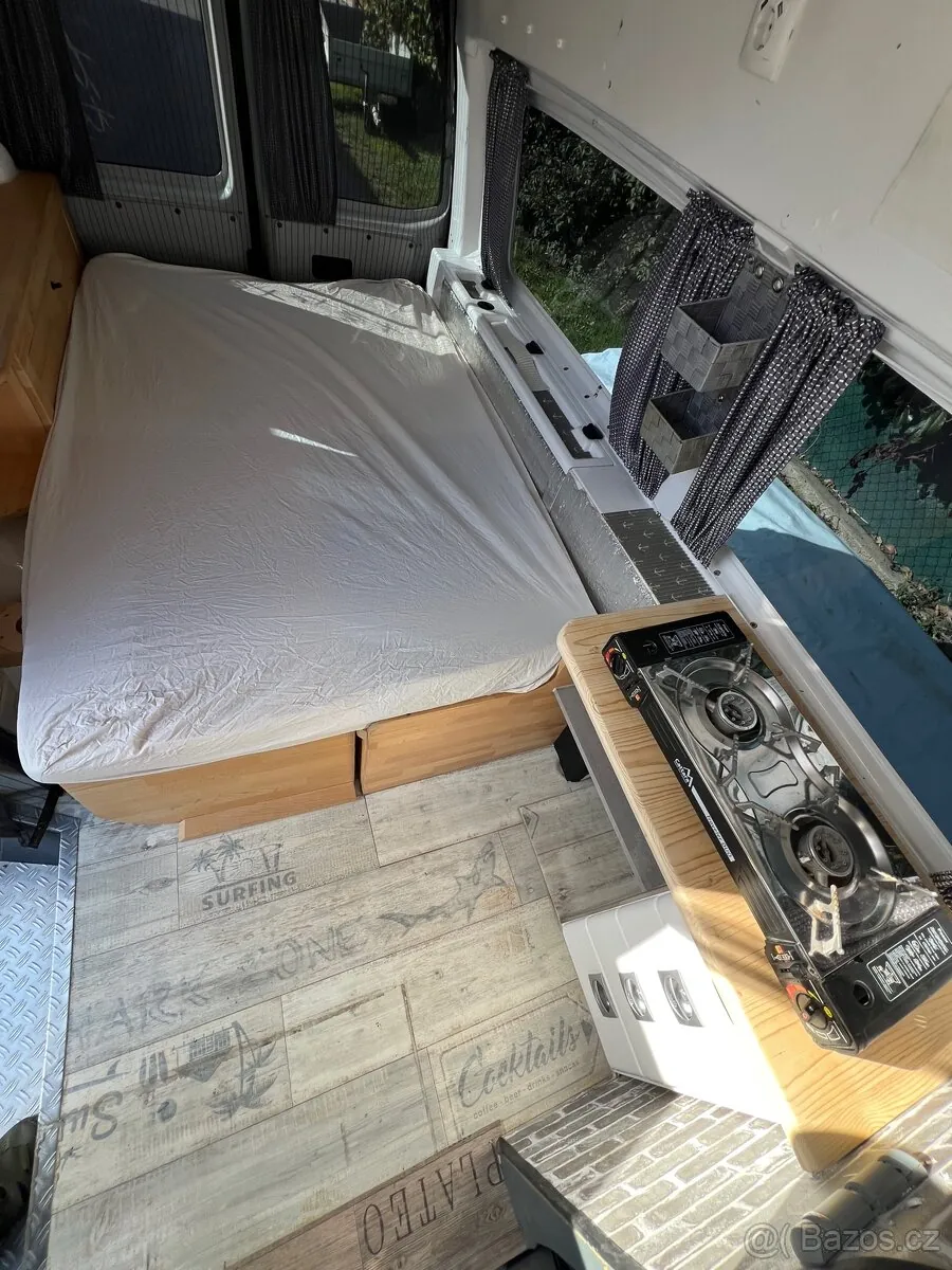 Volkswagen Transporter 2012 photo 5