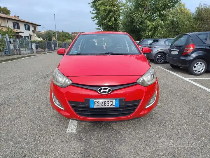 Hyundai I20