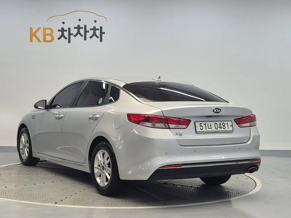 Kia K5 2017 photo 2