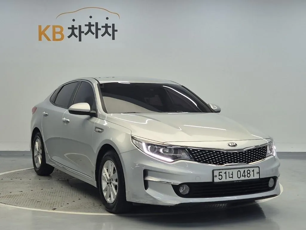 Kia K5 2017 photo 4