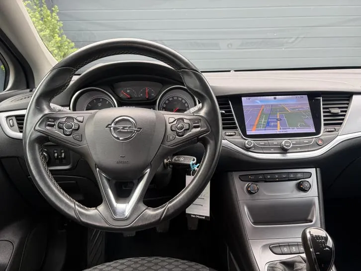 Opel Astra 2016 photo 3