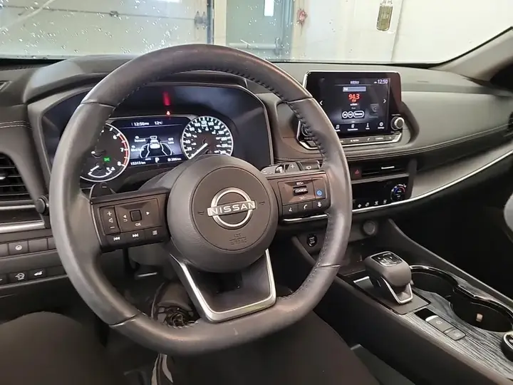 Nissan Rogue 2024 photo 2