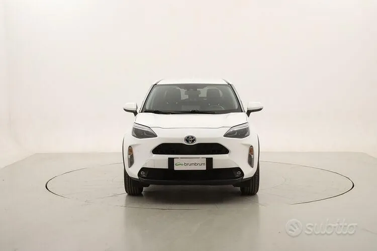 Toyota Yaris Cross 2023 photo 2