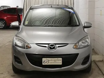 Mazda Demio 2014 photo 5