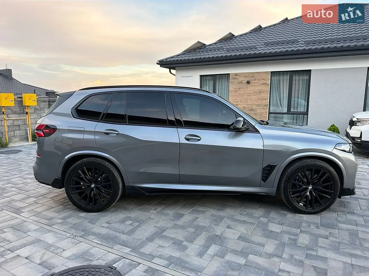 BMW X5 2023 photo 5