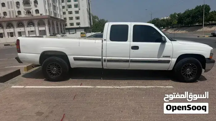 Chevrolet Silverado 2001 photo 3