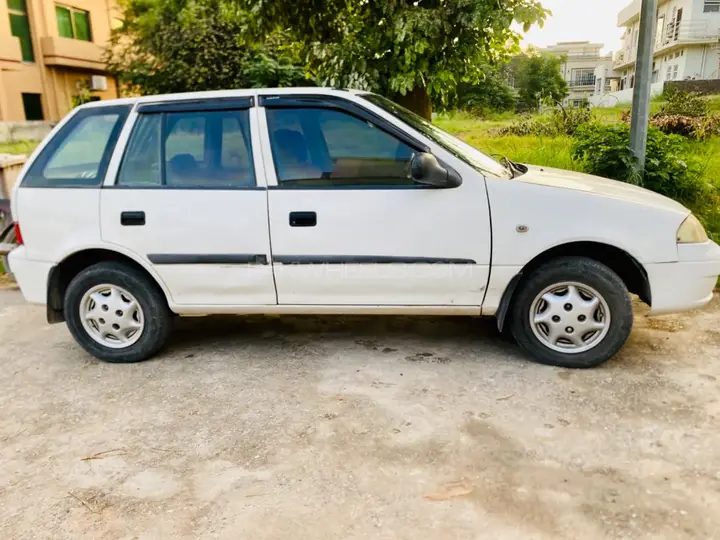 Suzuki Cultus