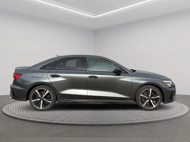 Audi S3 2023 photo 5