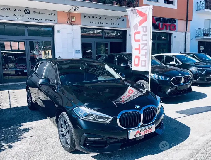 BMW 118I 2023 photo 2